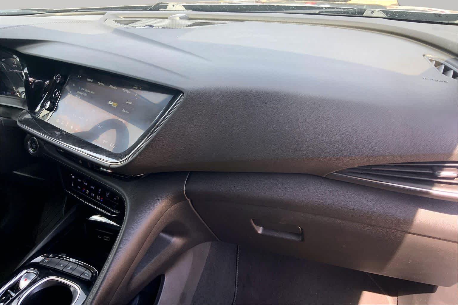 2022 Buick Envision Essence - Photo 18
