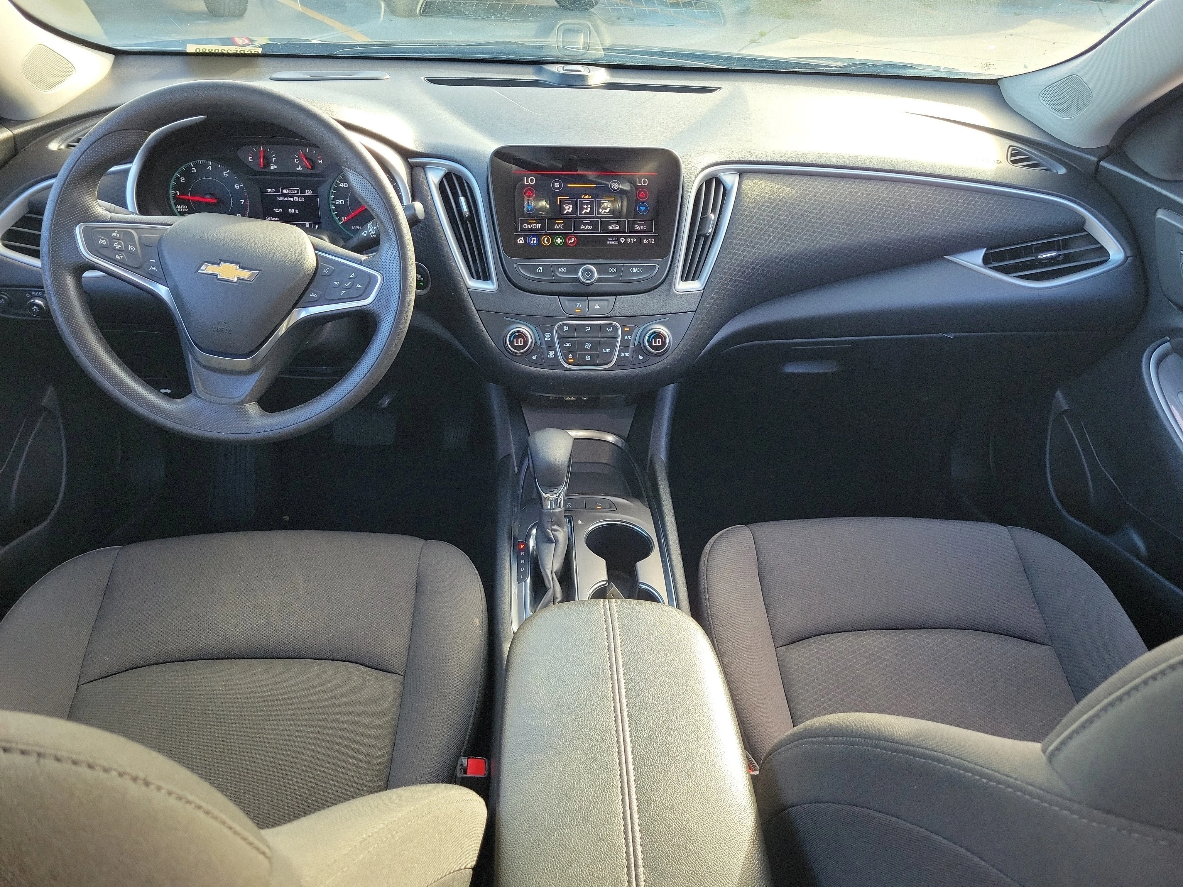 Used 2024 Lakeshore Blue Metallic Chevrolet LT image 15