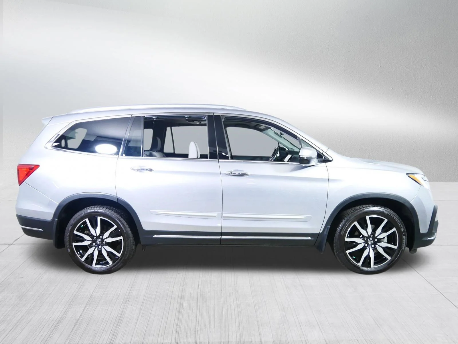 2022 Honda Pilot Touring - Photo 8