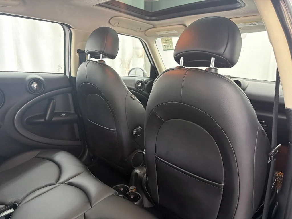 Used 2015 White MINI Base image 15
