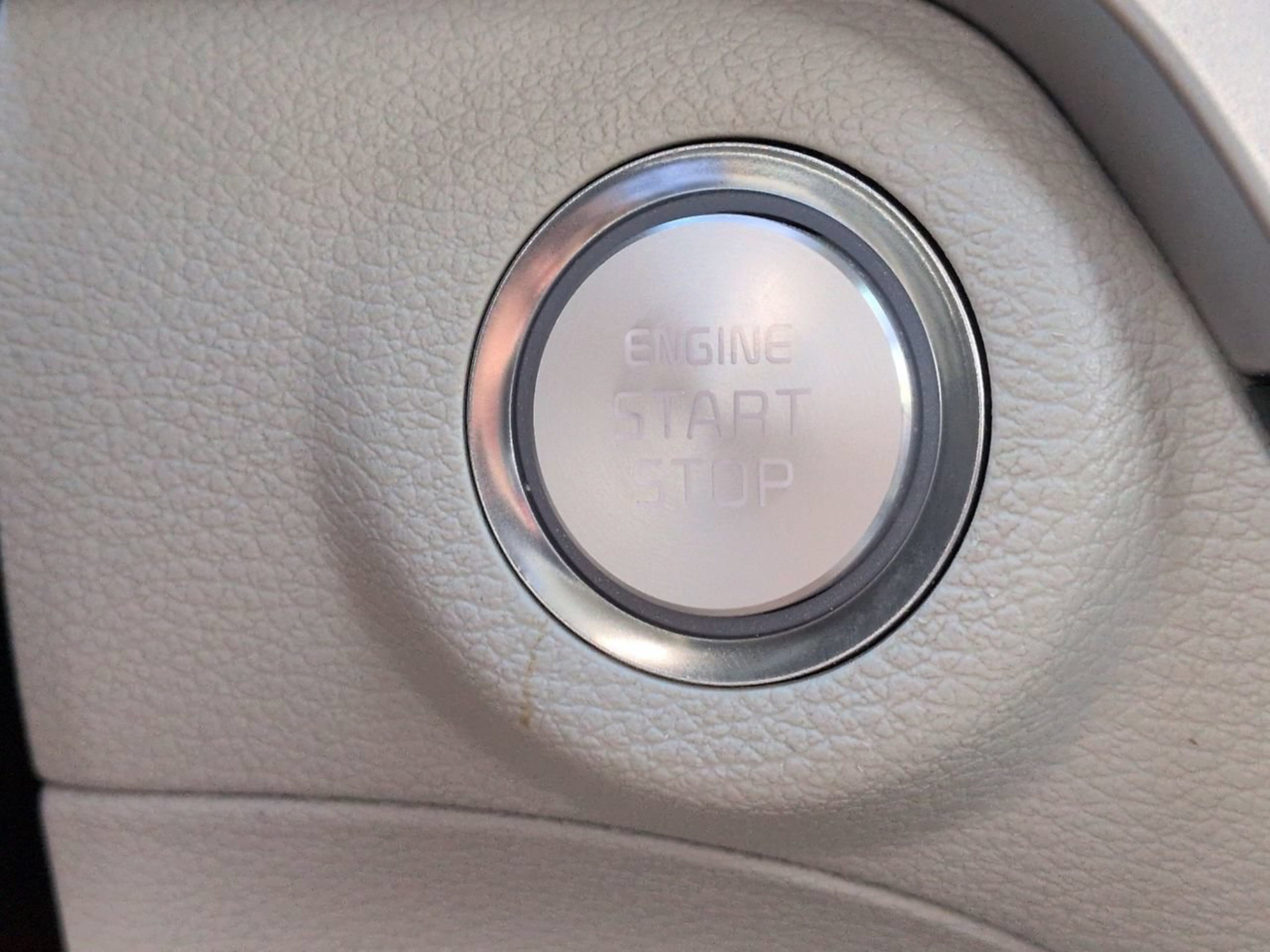Certified Used 2025 Glacial White Pearl Kia EX image 37