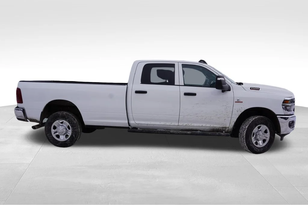 New 2026 Bright White Clear-Coat Exterior Paint RAM Tradesman image 2