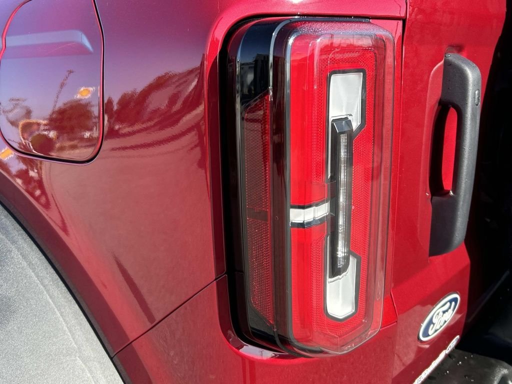 New 2026 Ruby Red Metallic Tinted Clearcoat Ford Outer Banks® image 10