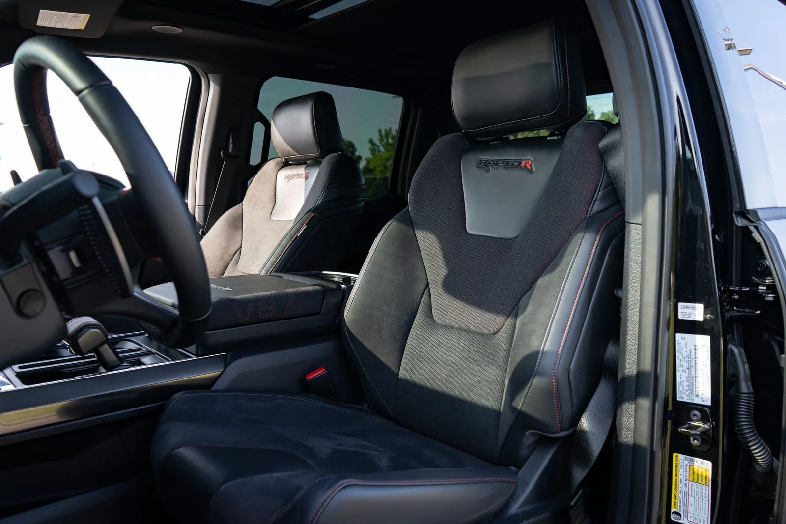 Used 2025 Black Ford Raptor R image 37