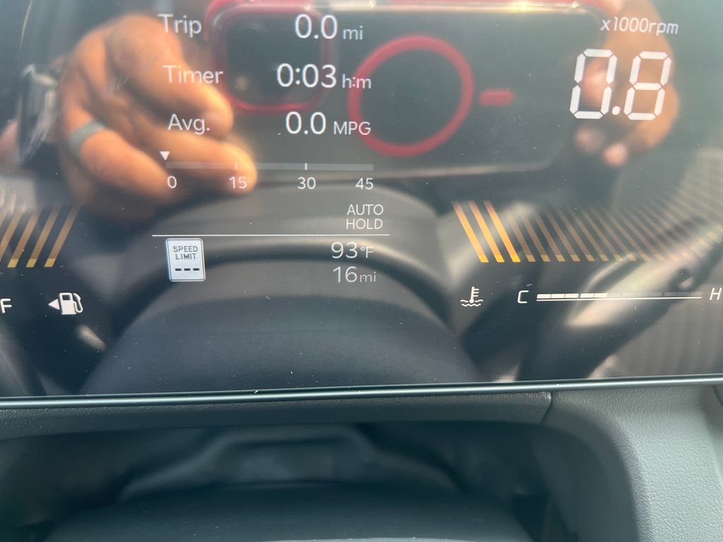 New 2027 Brown Kia X-Line S image 19
