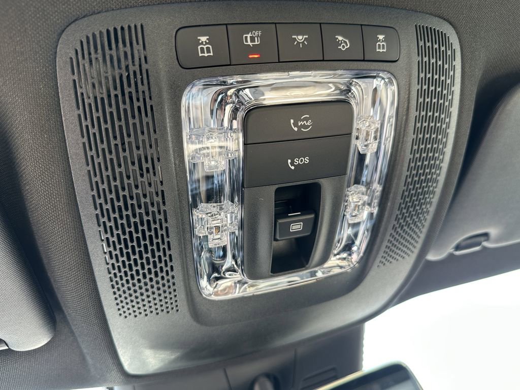 New 2026 Cirrus Silver Metallic Mercedes-Benz GLB 250 image 33