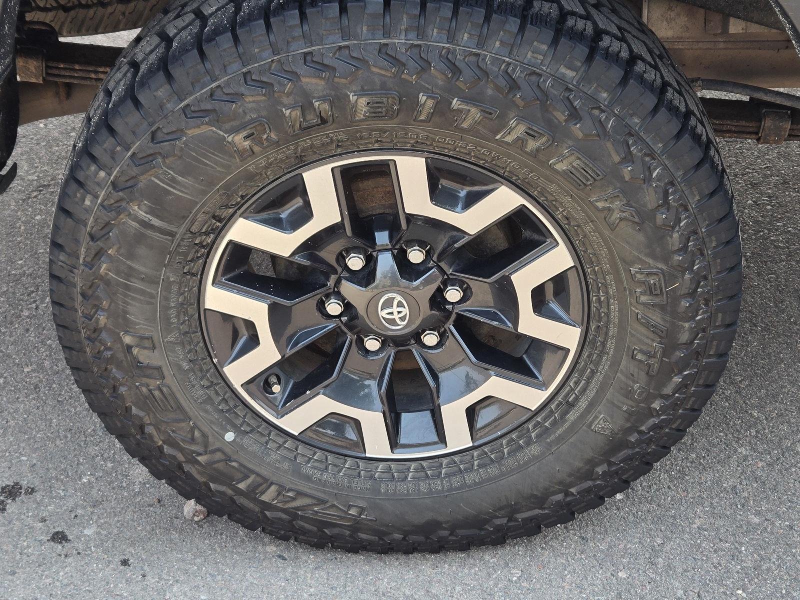 Used 2014 Magnetic Gray Metallic Toyota BASE image 10