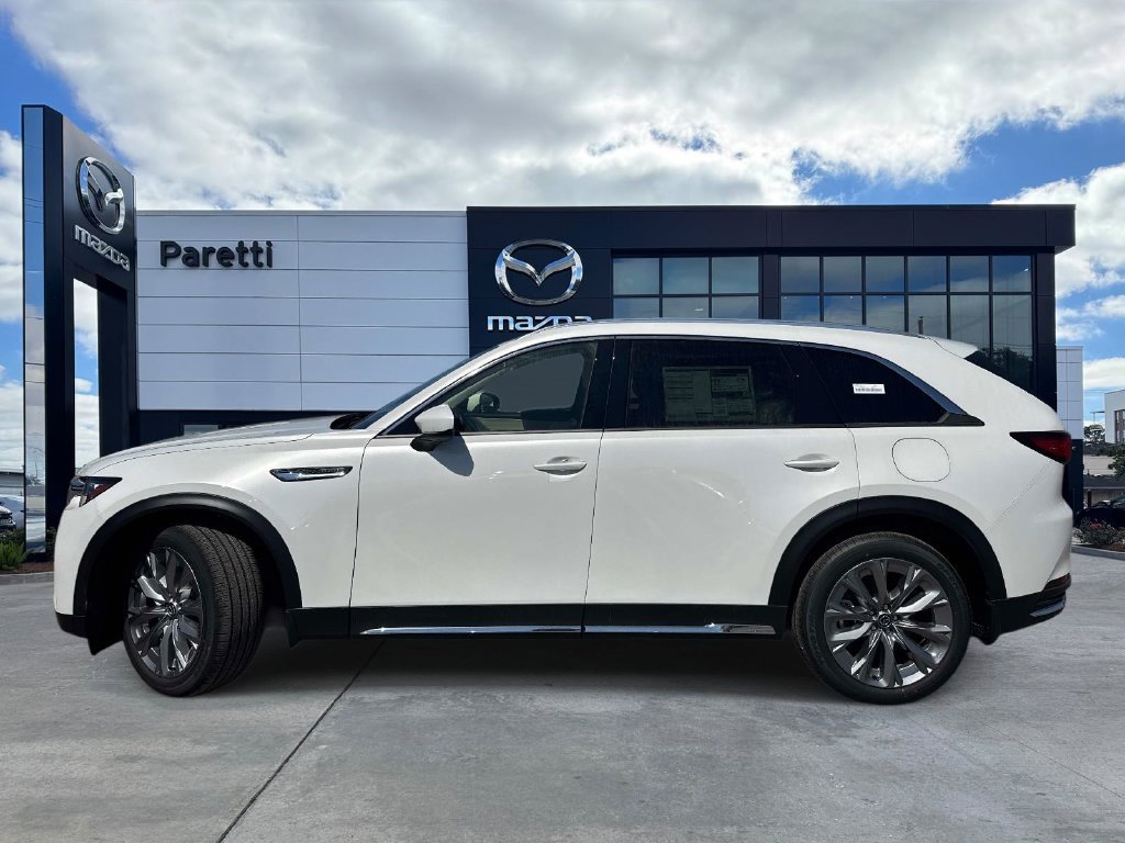 New 2026 Rhodium White Premium Mazda 3.3 Turbo Premium Plus AWD image 2