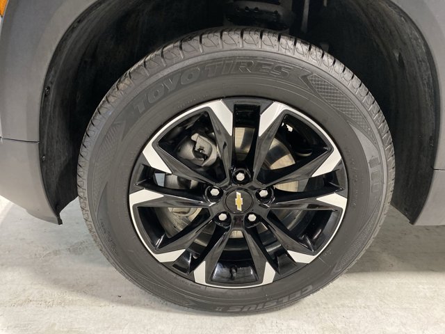 Used 2023 Sterling Gray Metallic Chevrolet LT image 31