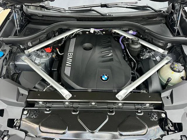 Certified Used 2026 Skyscraper Grey Metallic BMW xDrive40i image 11