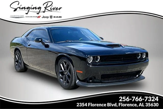 2023 Dodge Challenger GT Auto's photo