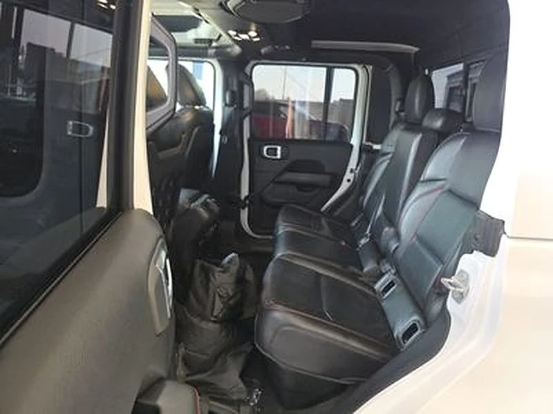 Used 2021 White Jeep Rubicon image 13