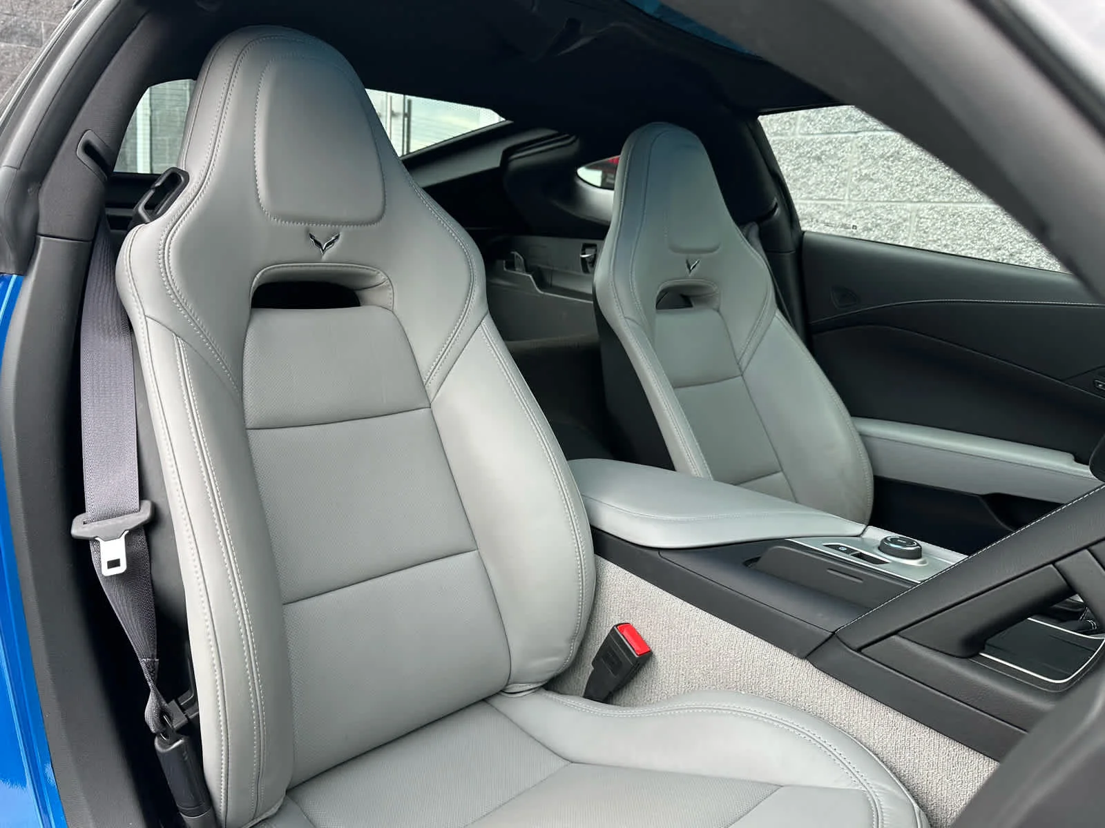 Used 2015 Laguna Blue Tintcoat Chevrolet 2LT image 9