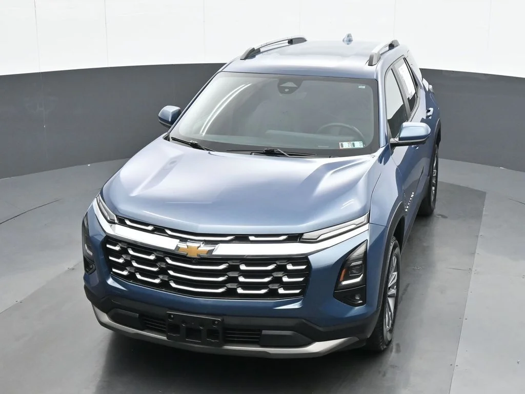 Used 2025 Blue Chevrolet LT image 16