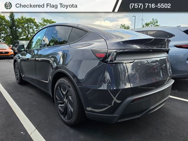 Used 2026 Stealth Gray Tesla Long Range image 4