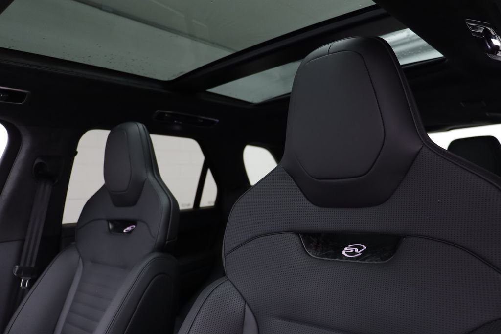 New 2026 Arroios Grey LAND ROVER SV image 17