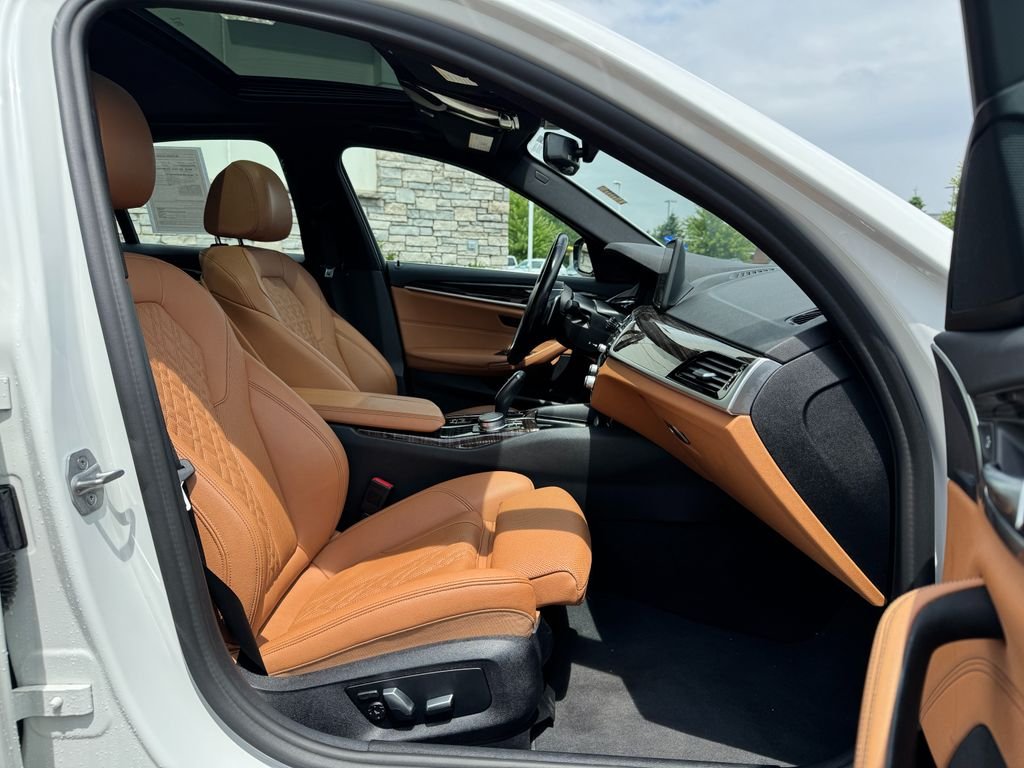 2021 BMW 5 Series 530i - Photo 8