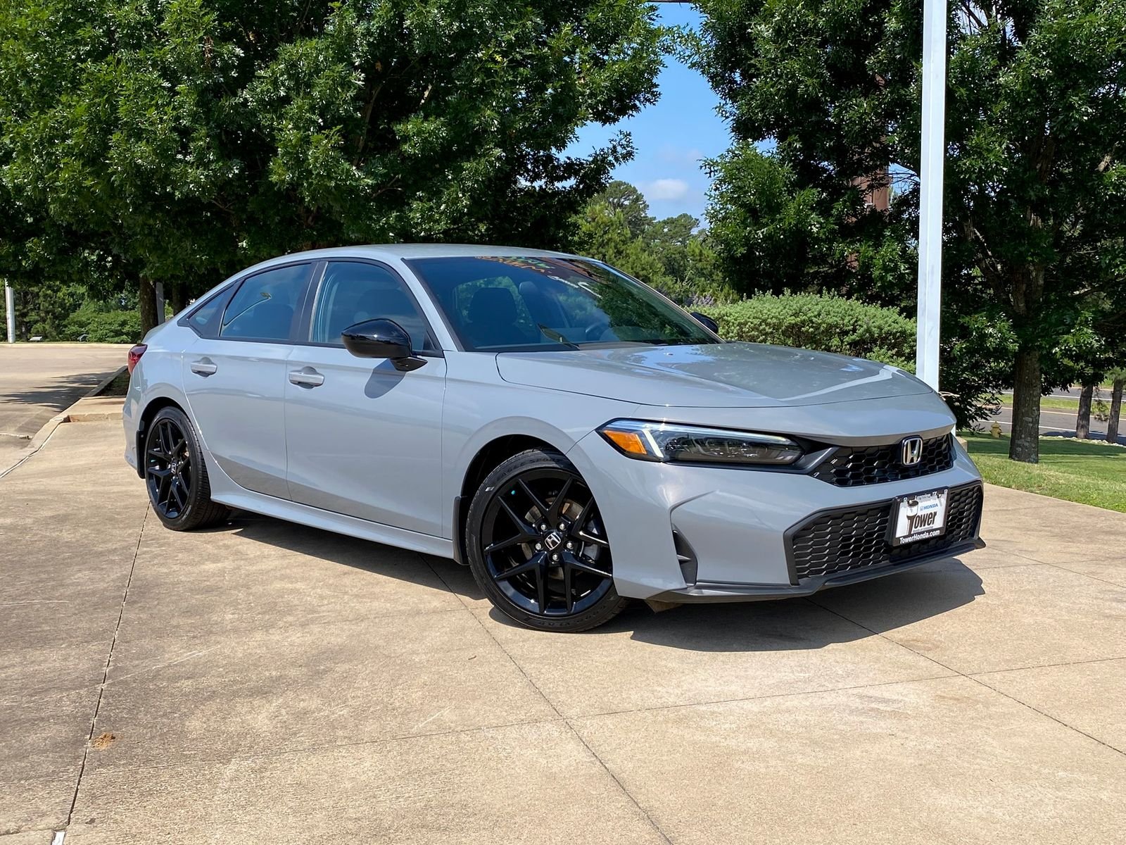 2025 Honda Civic Sport CVT's photo