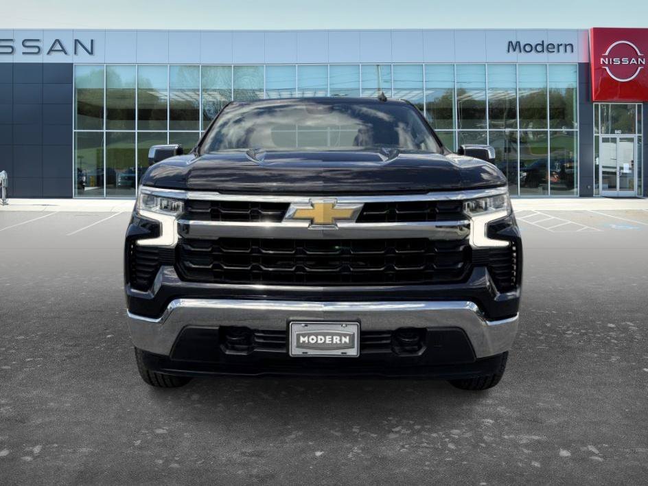 Used 2023 Dark Ash Metallic Chevrolet LT image 7