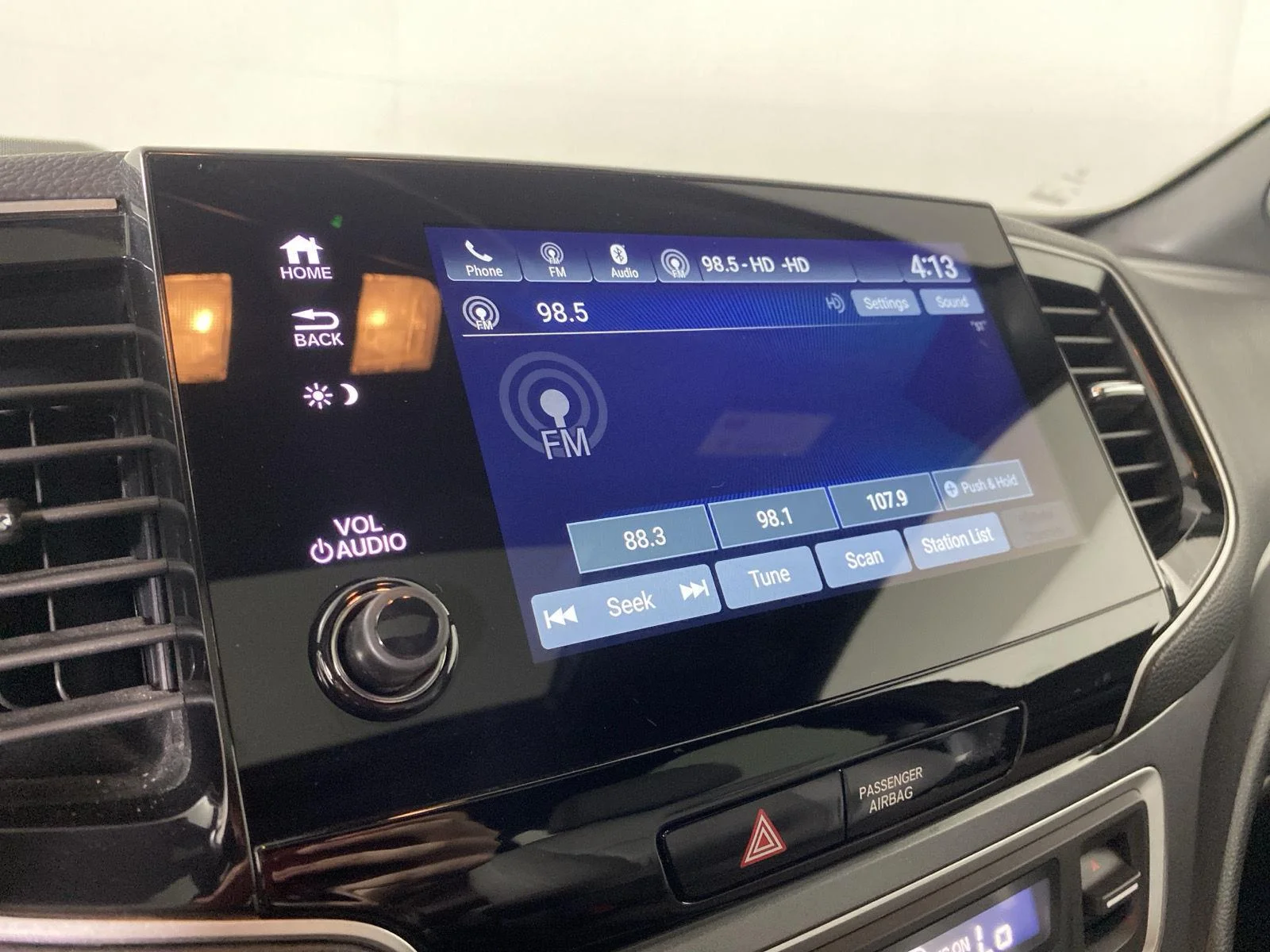 Used 2023 Obsidian Blue Pearl Honda EX-L image 20