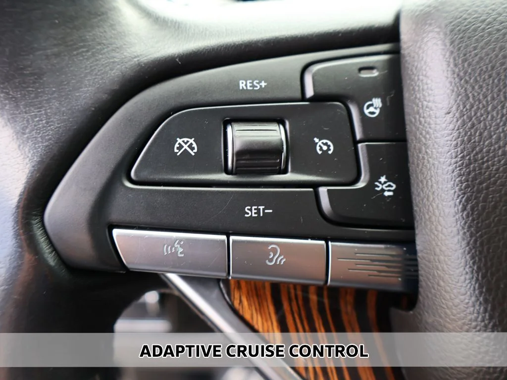Used 2021 Black Cadillac Premium Luxury image 5