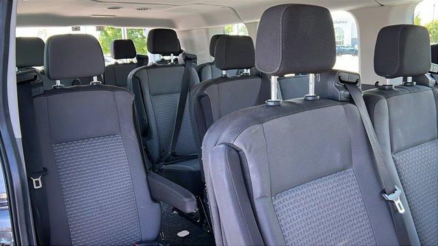 Used 2024 White Ford  image 21