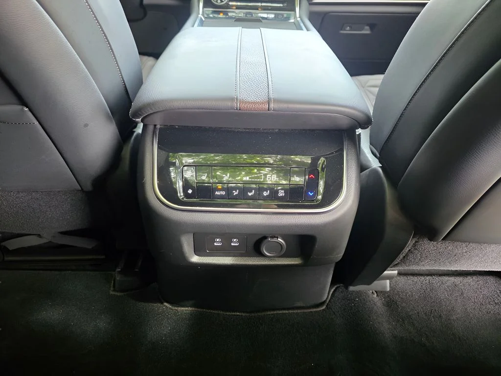 Used 2025 Gun Metallic Super Black Nissan Platinum Reserve image 12