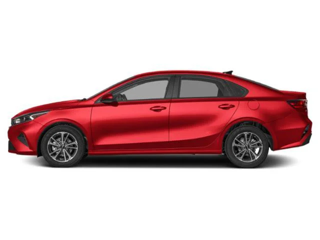 Used 2024 Currant Red Kia LXS image 4