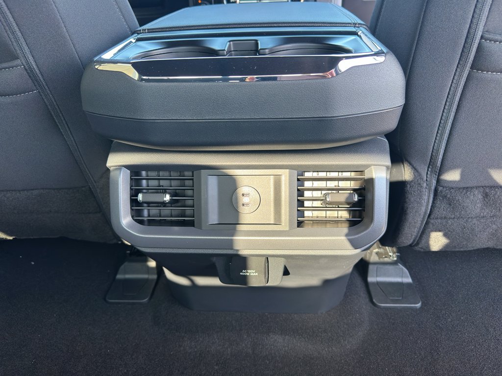 New 2026 Oxford White Ford XLT image 35