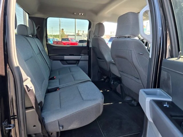Used 2025 Black Ford XLT image 19