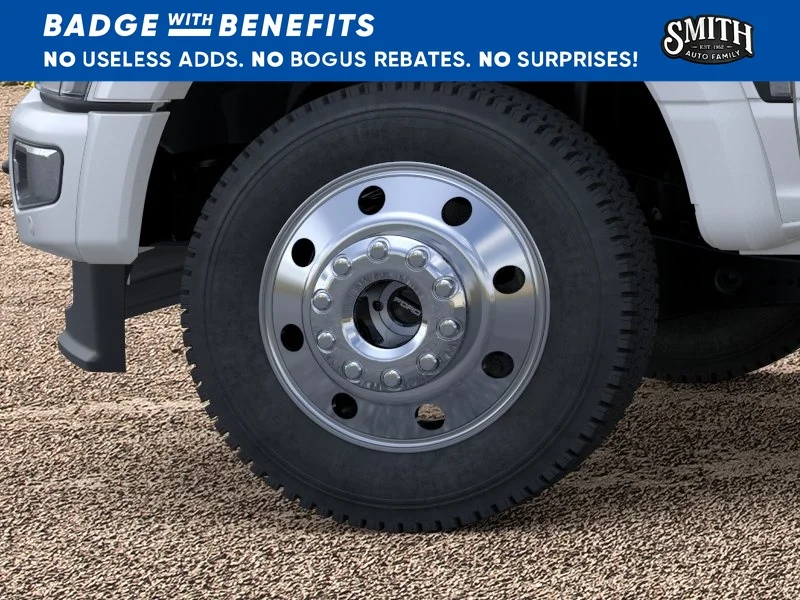 New 2026 Star White Metallic Tri-Coat Ford F-450® Platinum® image 20