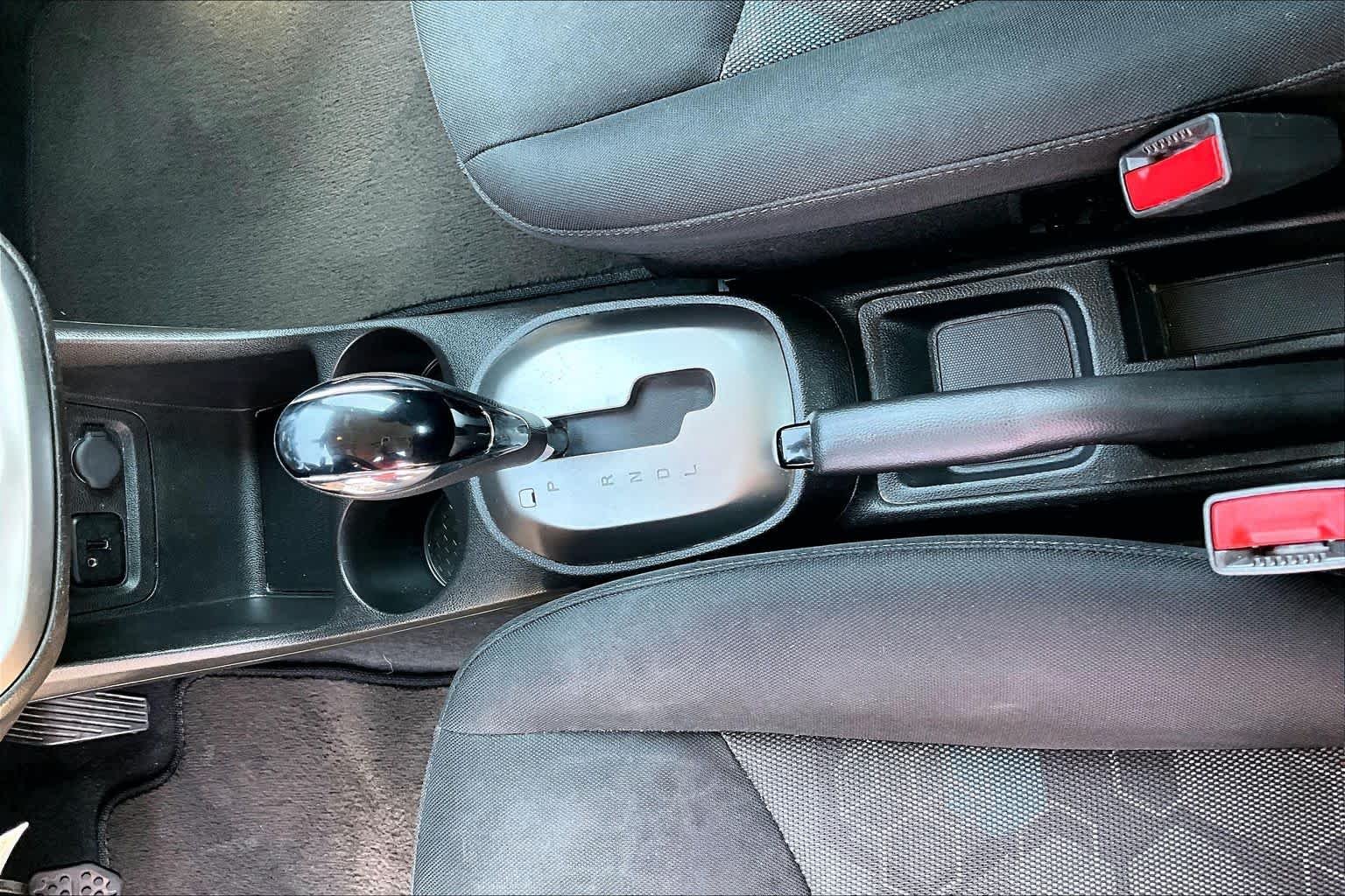 Used 2017 Summit White Chevrolet LS image 14