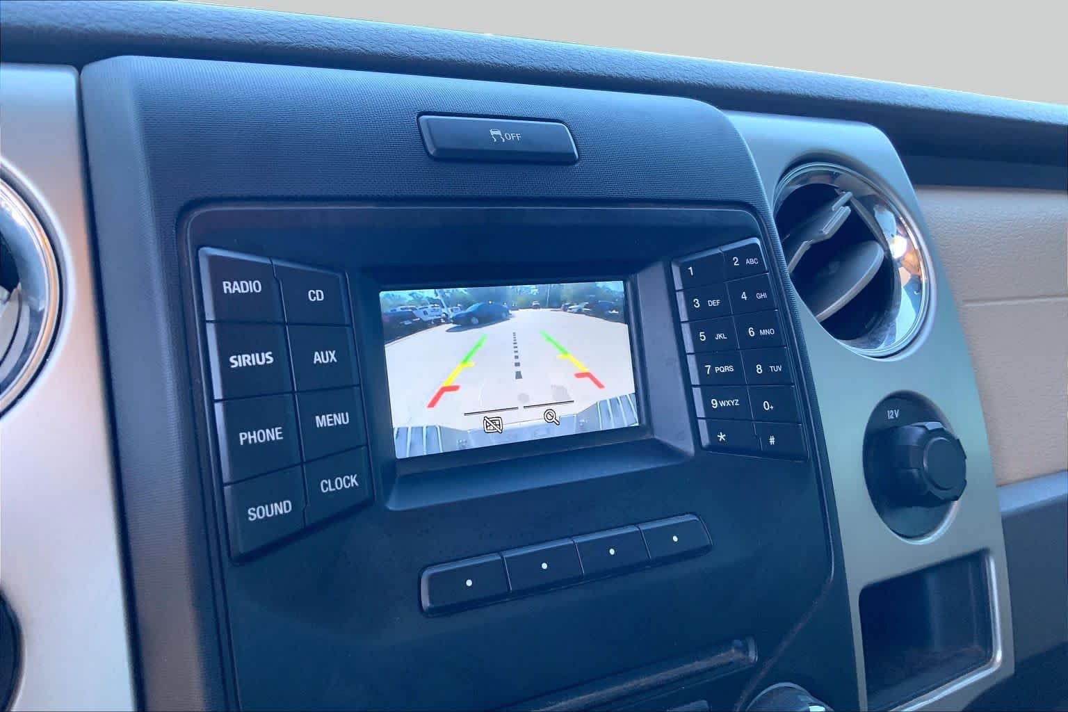 Used 2014 Oxford White Ford XLT image 28