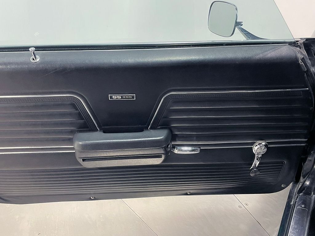 Used 1969 Green Chevrolet  image 66