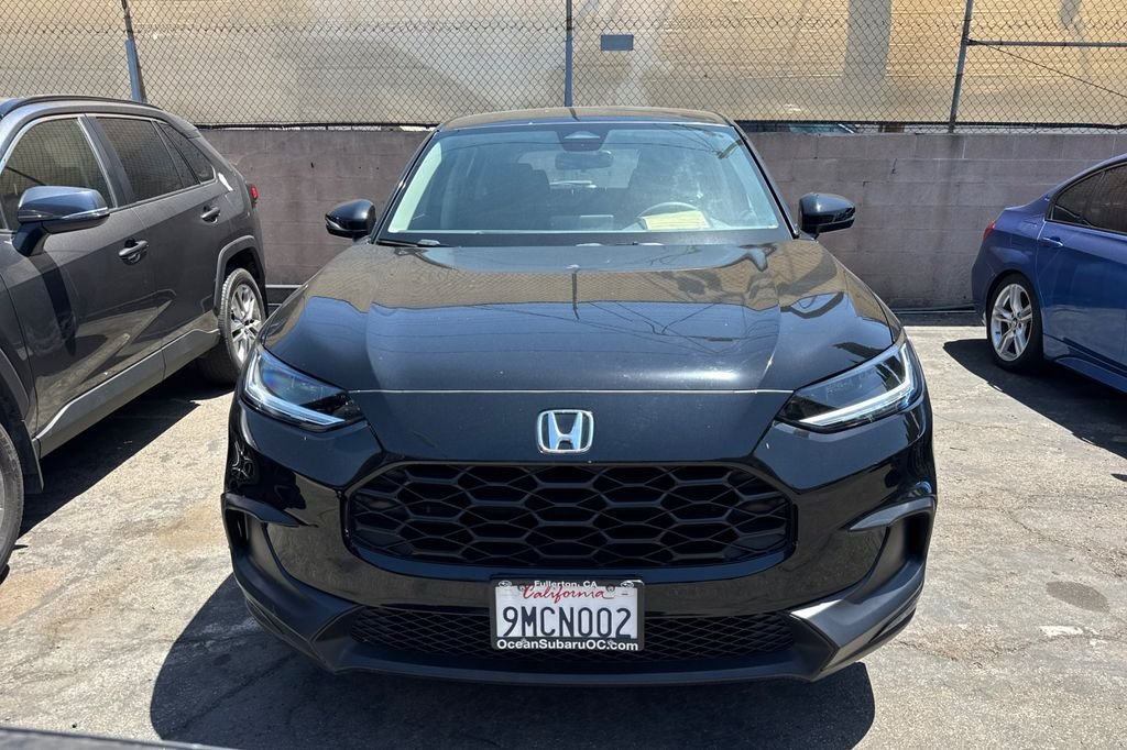 Used 2024  Honda LX image 3