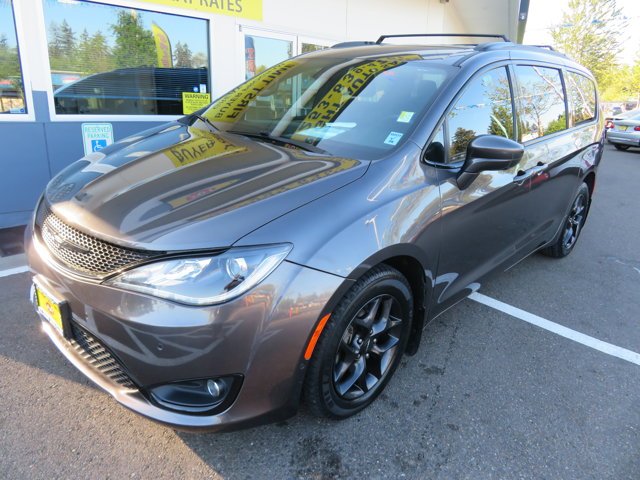 2020 Chrysler Pacifica Touring L Plus