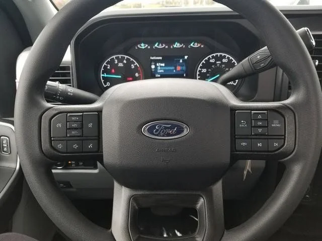 New 2026 Oxford White Ford F-250® XL image 24