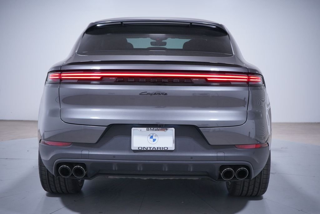 Used 2024 Quartzite Grey Metallic Porsche Base image 5