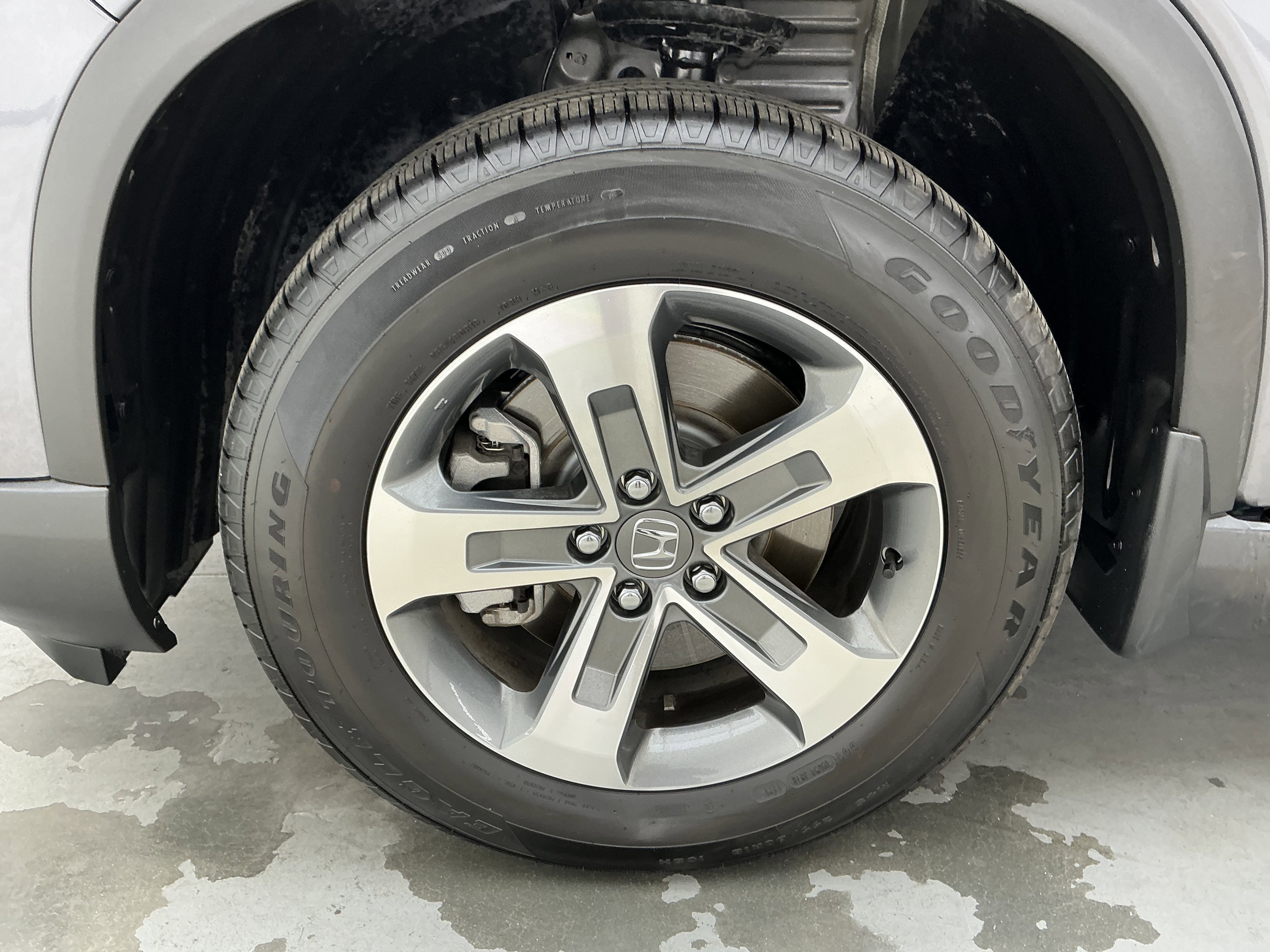 Used 2025 Black Honda EX-L image 18