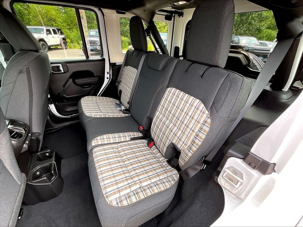 New 2026 Bright White Clearcoat Jeep 85th Anniversary Edition image 15