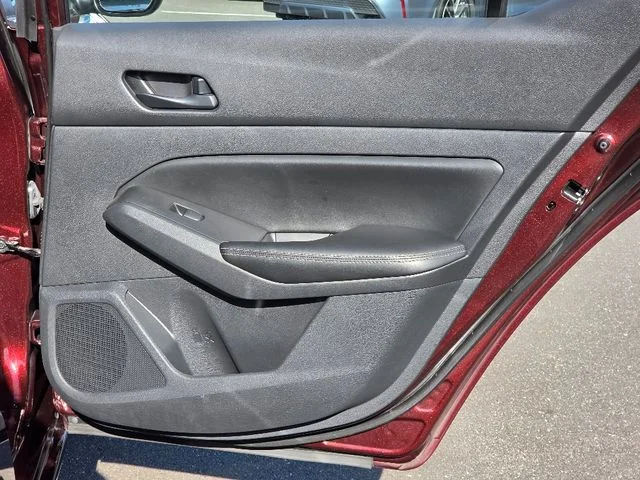 2024 Nissan Altima SV - Photo 16