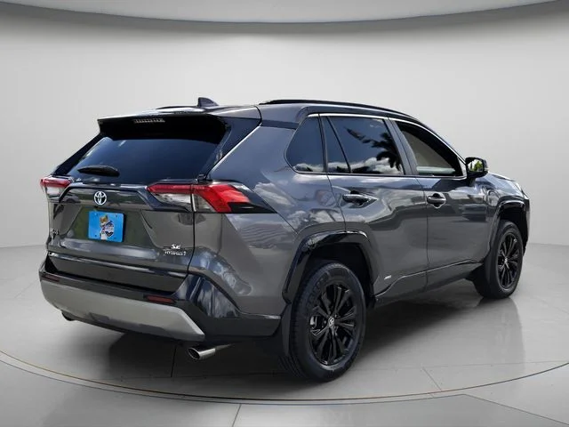 Used 2024 Gray Toyota SE image 7