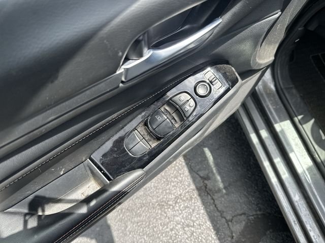 Used 2023 Gray Nissan 2.5 SR image 17