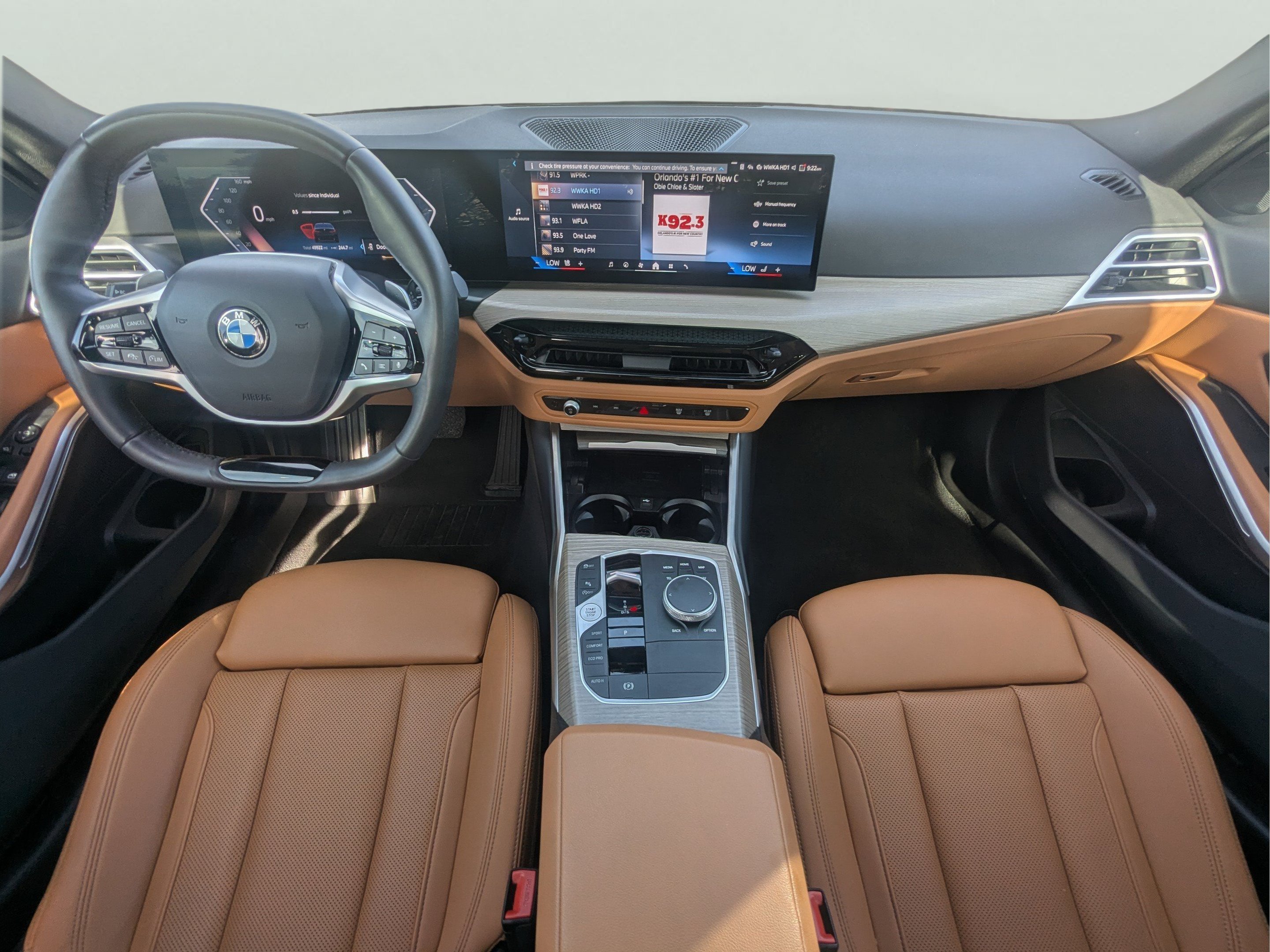 2025 BMW 3 Series 330i - Photo 16