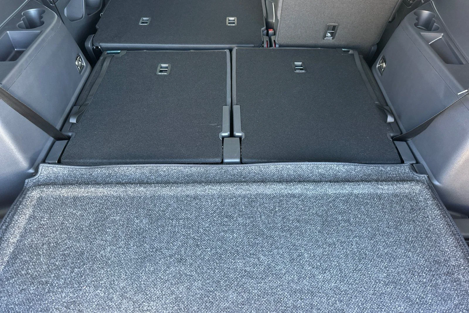 New 2026 Gray Volkswagen 2.0T SEL Premium R-Line image 15