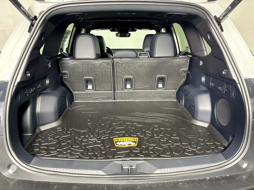 New 2026 CRYSTAL WHITE PEARL Subaru Wilderness image 22
