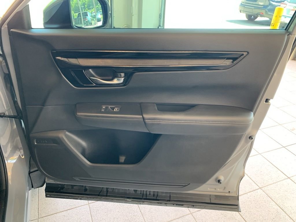 Used 2025 Gray Honda EX-L image 22