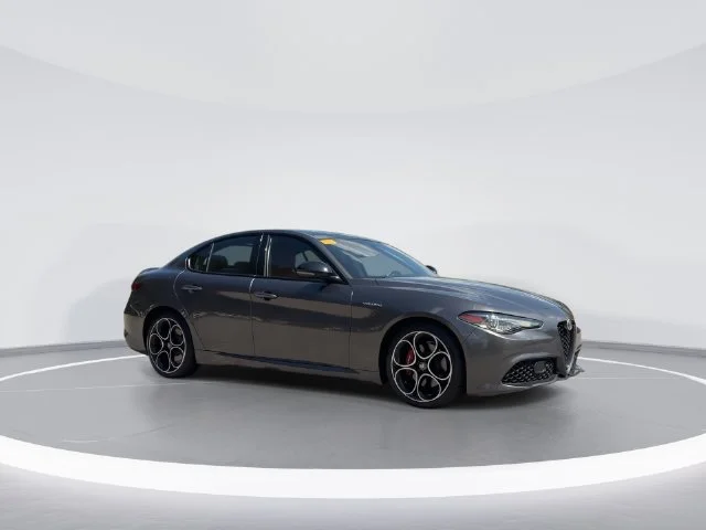 Used 2023 Gray Alfa Romeo Veloce image 2