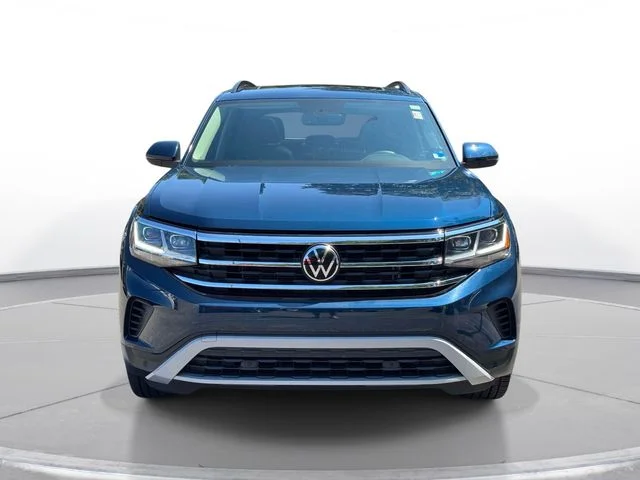 Used 2023 Blue Volkswagen 3.6L V6 SE w/Technology image 8