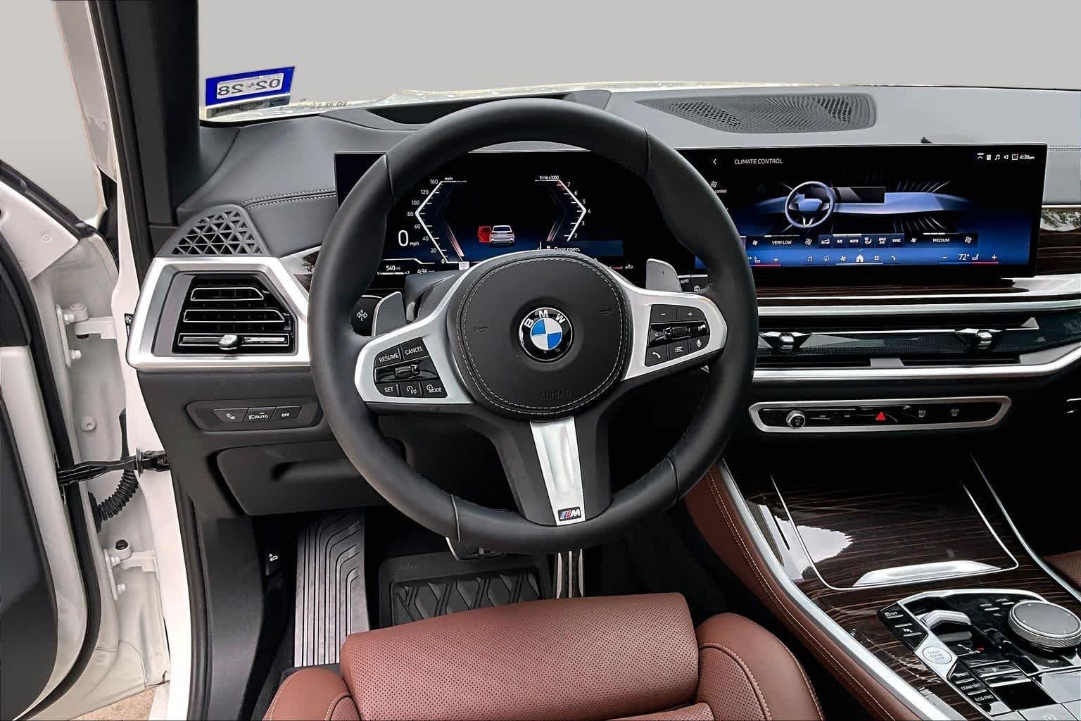 Used 2026 Alpine White BMW sDrive40i image 16